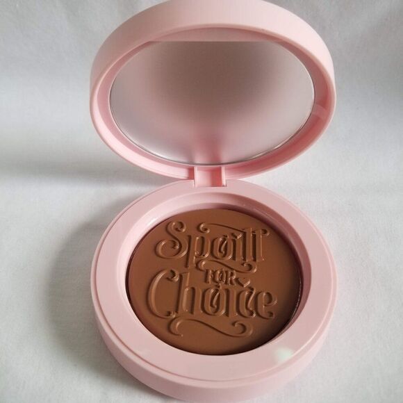 P.Louise Spoilt For Choice Cream Bronzer - Gingerbread Glaze - Picture 1 of 5